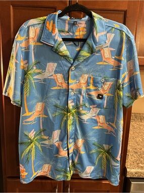 Bad Birdie polo size M